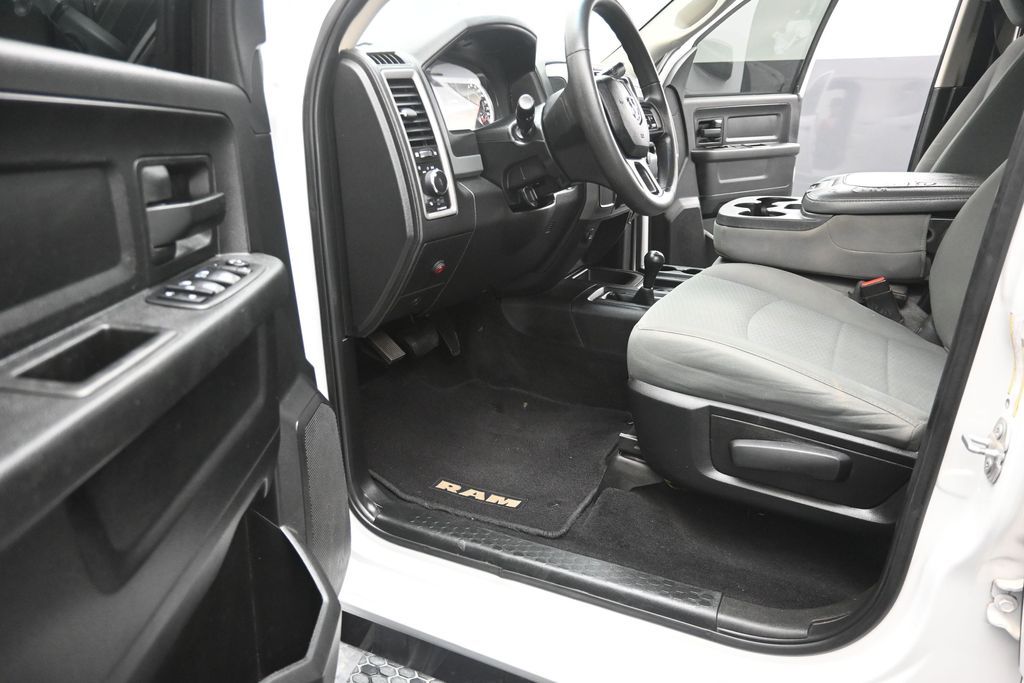2018 RAM Ram 2500 Pickup Tradesman - Photo 9