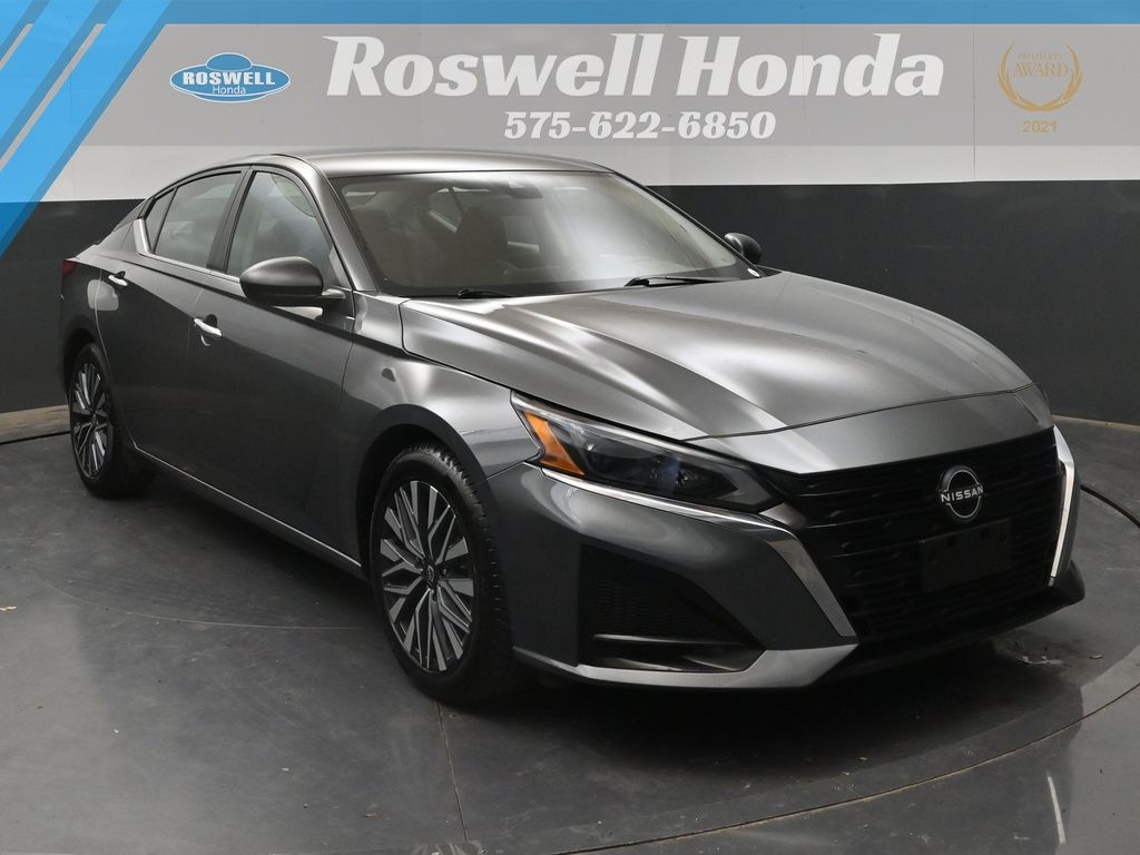 2025 Nissan Altima