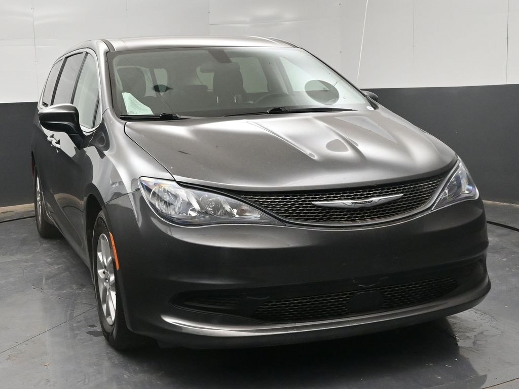 Used 2022 Chrysler Voyager LX Van Passenger Van