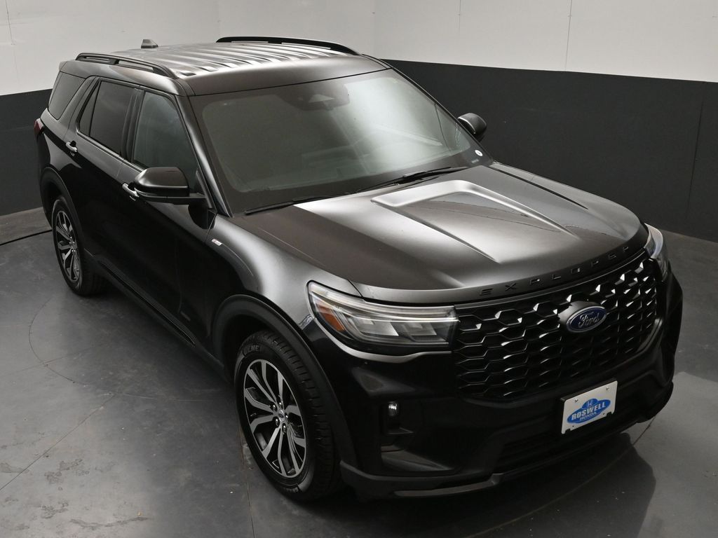 2025 Ford Explorer ST-LINE - Photo 23