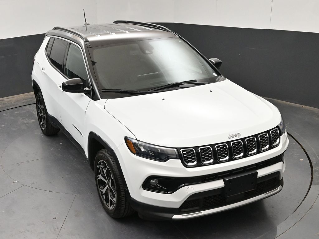 2025 Jeep Compass Limited - Photo 23