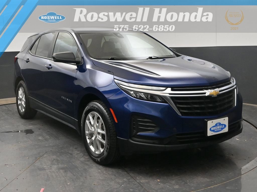 Used 2022 Chevrolet Equinox LS with VIN 3GNAXHEV1NS178266 for sale in Roswell, NM