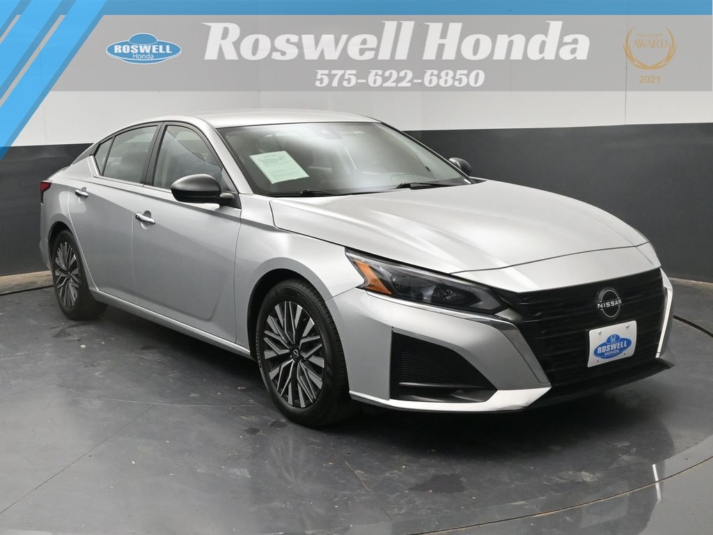 2024 Nissan Altima SV