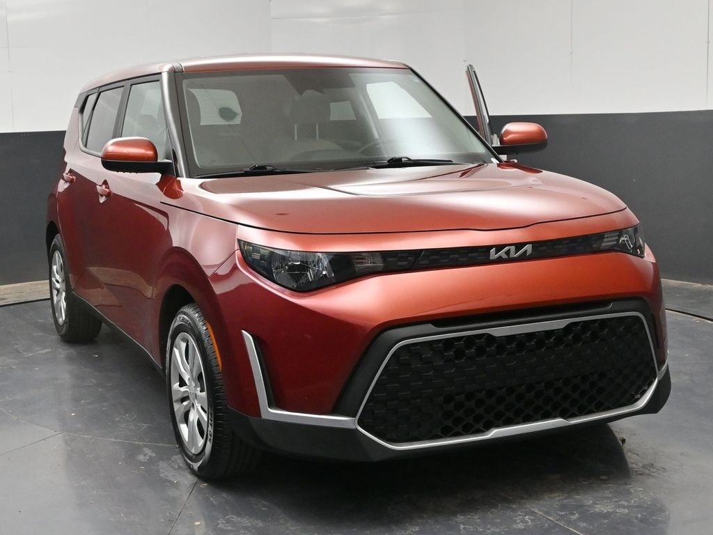 Used 2023 Kia Soul LX with VIN KNDJ23AU2P7875096 for sale in Roswell, NM