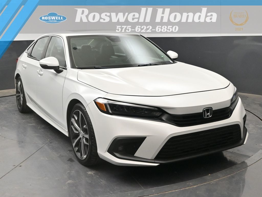 2022 Honda Civic Touring CVT's photo
