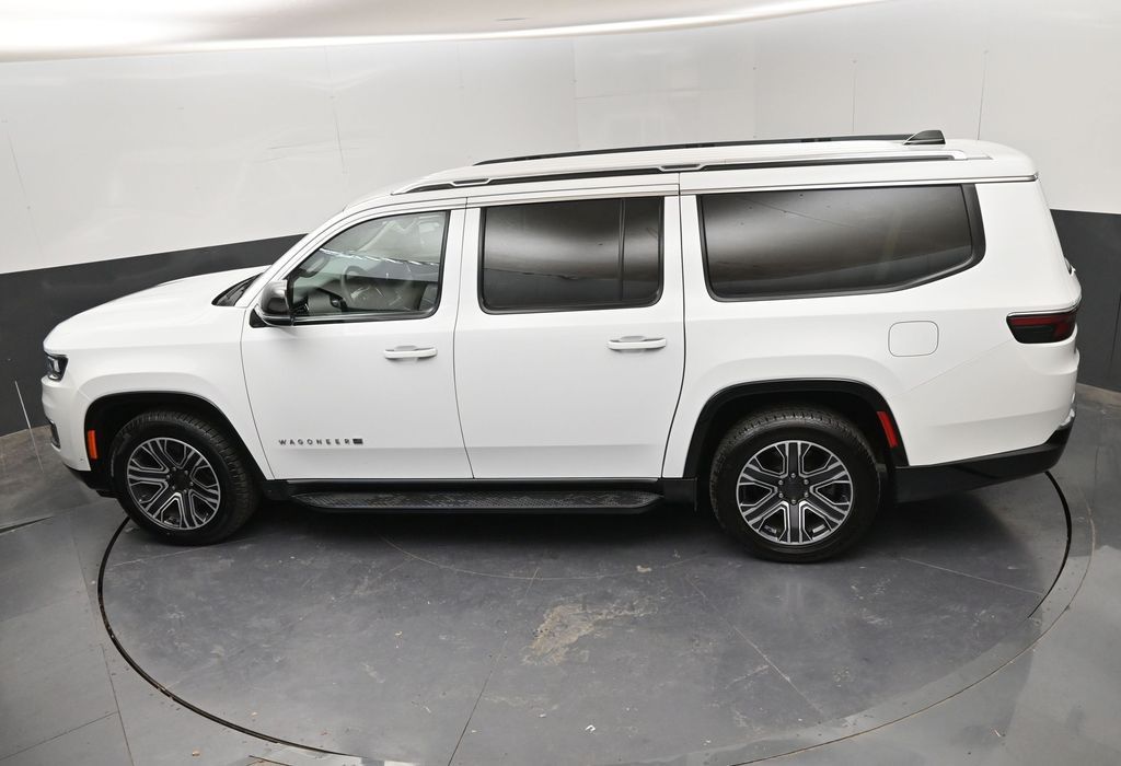 2024 Jeep Wagoneer L Series II - Photo 26