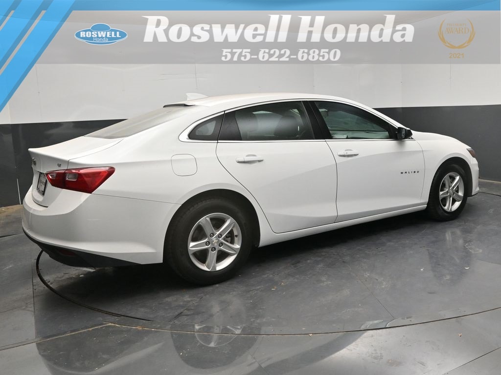 2023 Chevrolet Malibu 1LT's photo