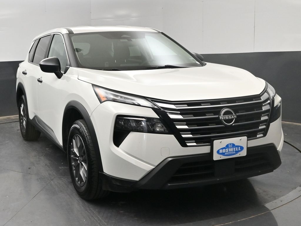 Used 2024 Nissan Rogue S SUV