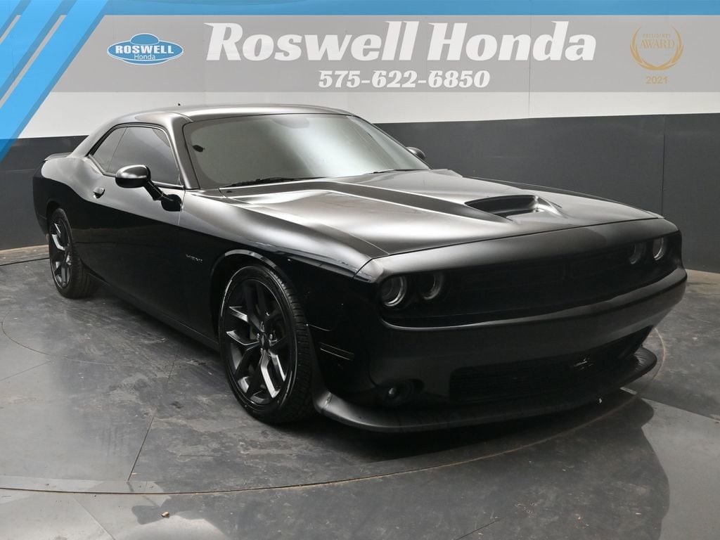 2022 Dodge Challenger R/T's photo