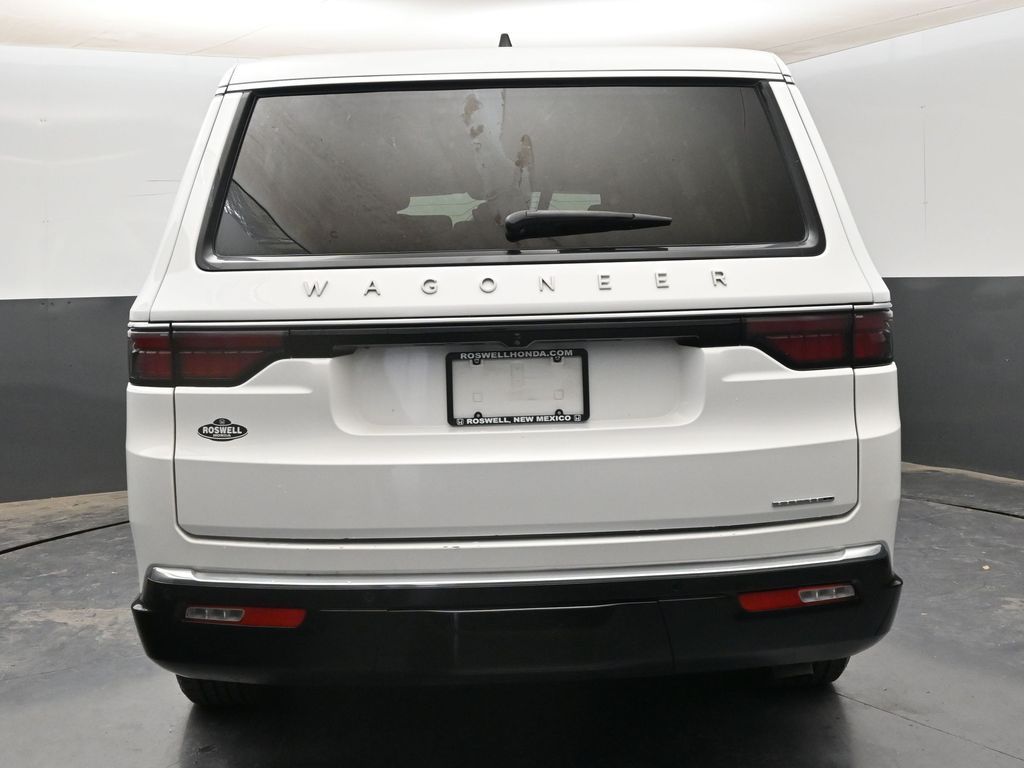 2024 Jeep Wagoneer L Series II - Photo 7