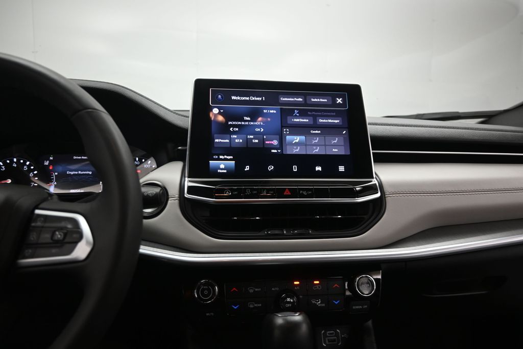 2025 Jeep Compass Limited - Photo 12