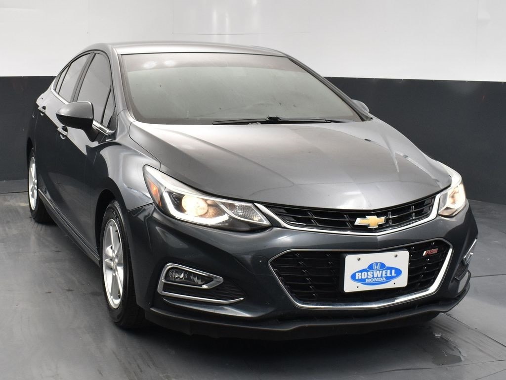 Used 2017 Chevrolet Cruze LT with VIN 1G1BE5SM9H7146576 for sale in Roswell, NM