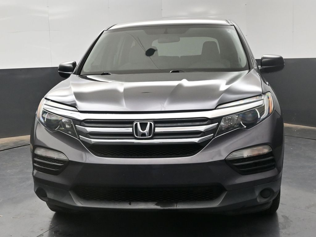 Used 2018 Honda Pilot LX FWD SUV