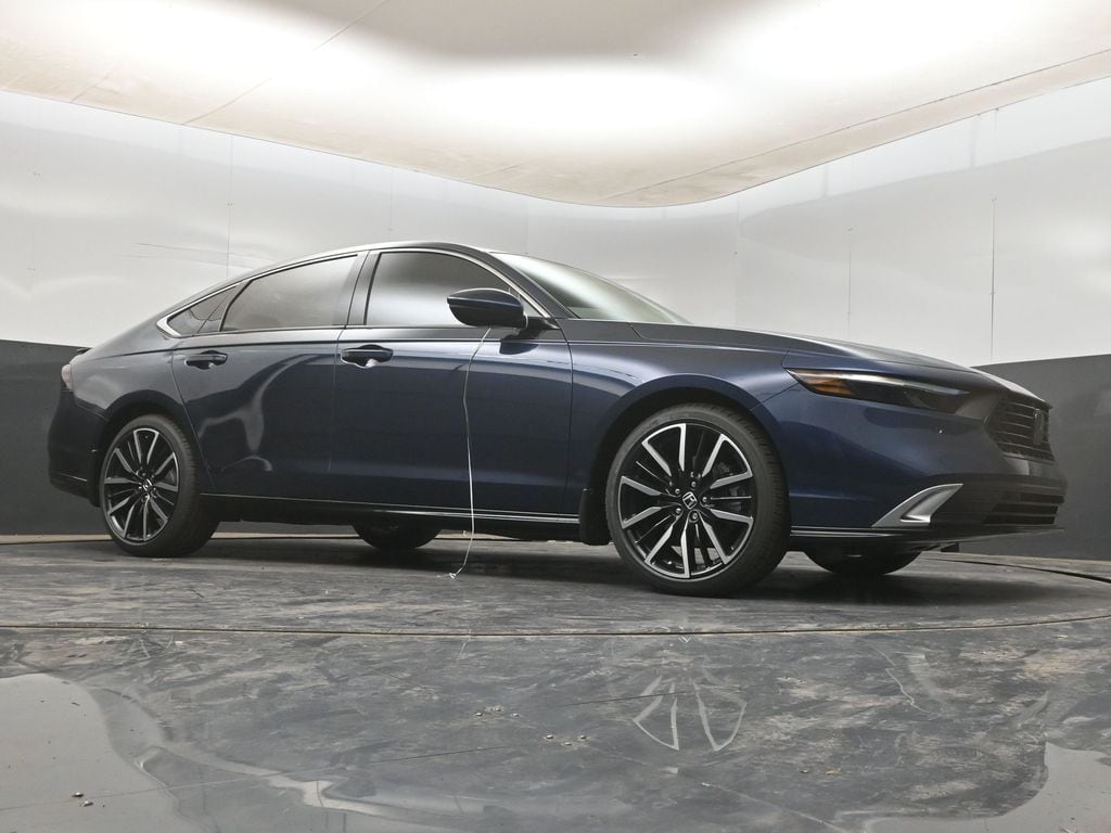 2026 Honda Accord Hybrid Touring - Photo 16