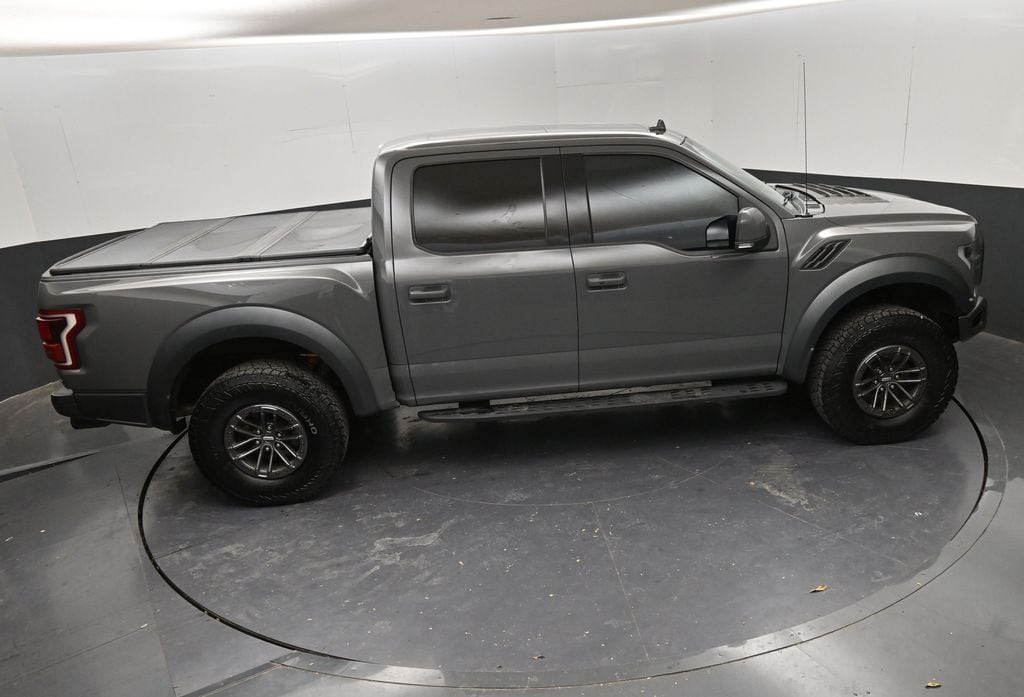 2020 Ford F-150 Raptor - Photo 29