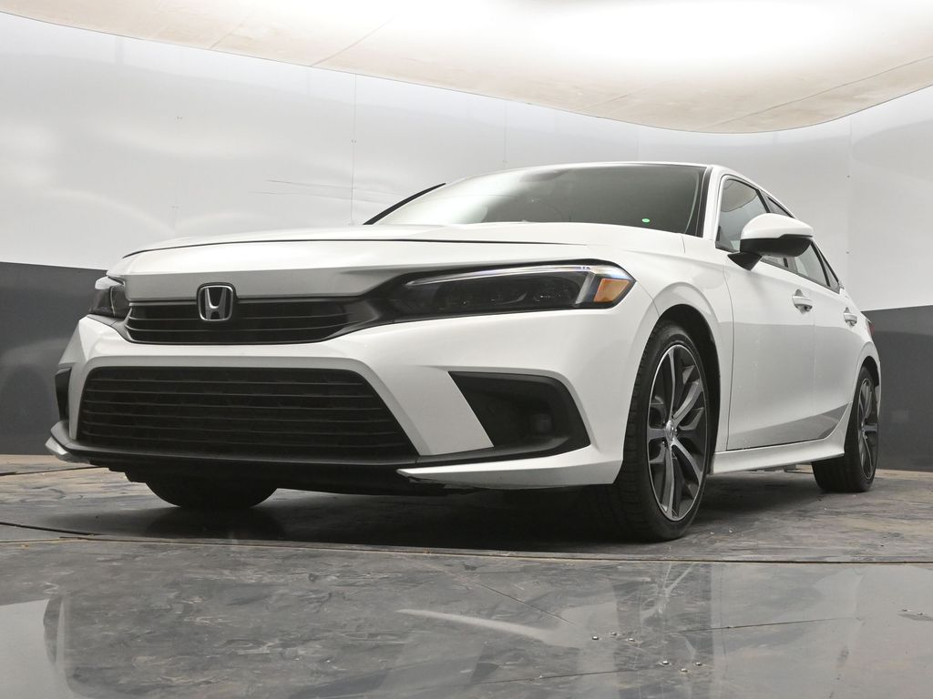 2022 Honda Civic Touring - Photo 16
