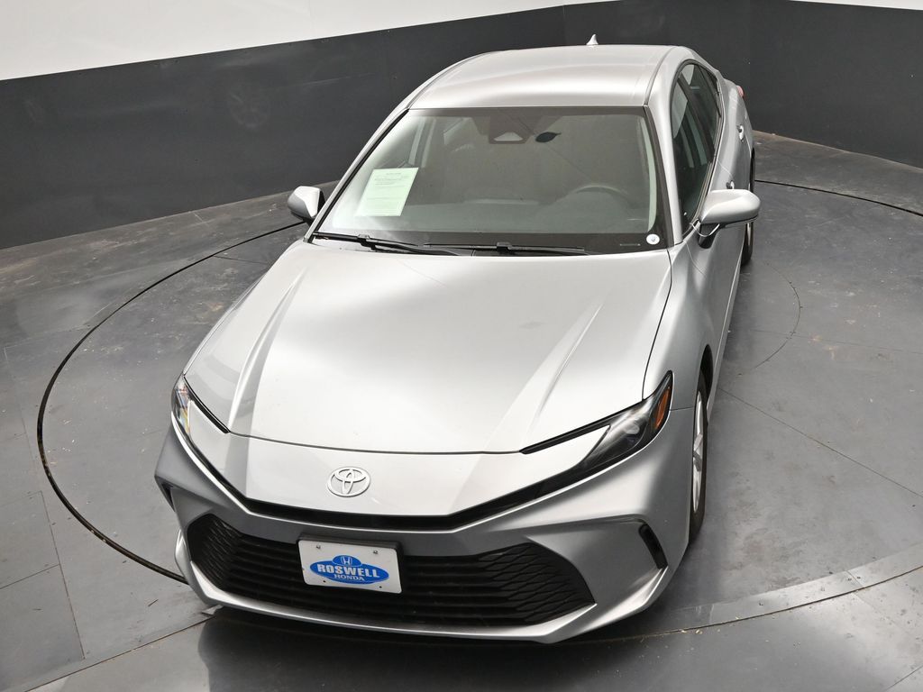 2025 Toyota Camry LE - Photo 24