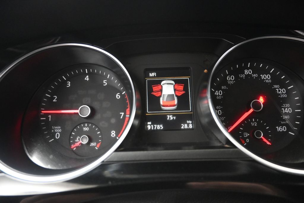 2017 Volkswagen Jetta GLI - Photo 11