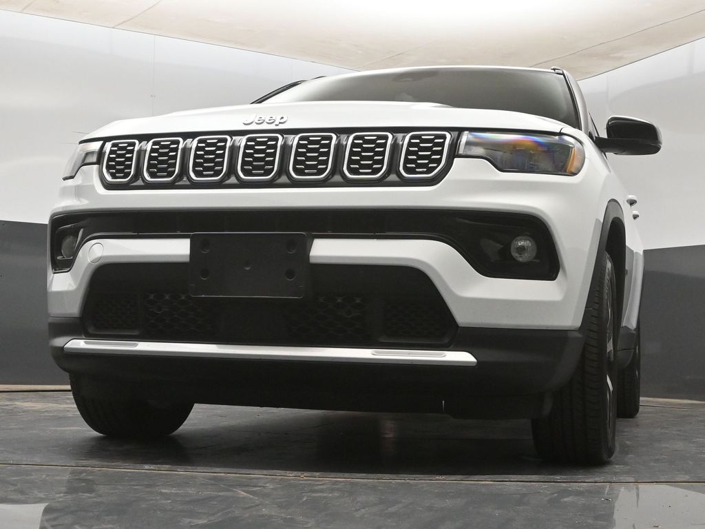 2025 Jeep Compass Limited - Photo 16