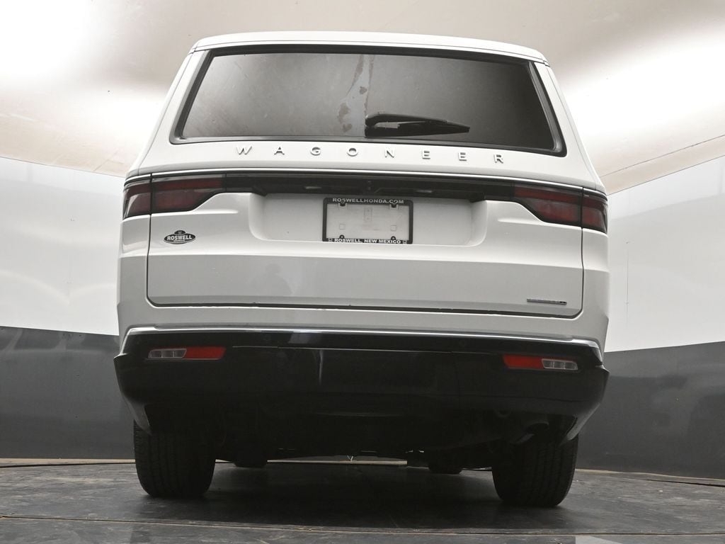 2024 Jeep Wagoneer L Series II - Photo 20