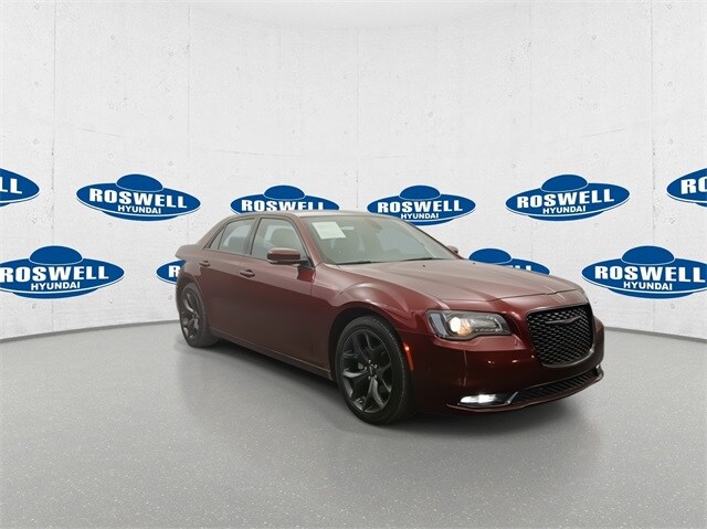 Used 2022 Chrysler 300 S with VIN 2C3CCABG9NH186925 for sale in Roswell, NM