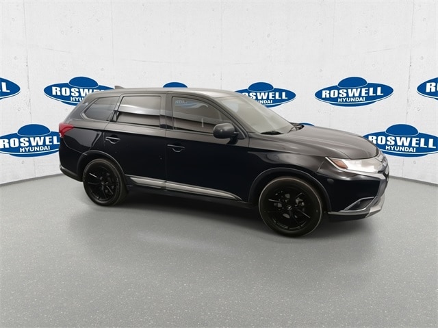 Used 2017 Mitsubishi Outlander ES with VIN JA4AD2A36HZ051758 for sale in Roswell, NM