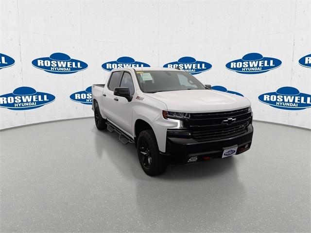 Used 2021 Chevrolet Silverado 1500 LT Trail Boss with VIN 3GCPYFED6MG343225 for sale in Roswell, NM