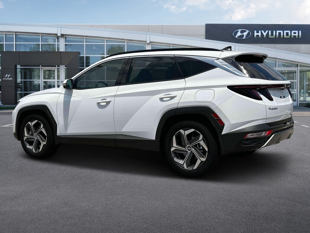New 2024 Hyundai Tucson Limited FWD SUV