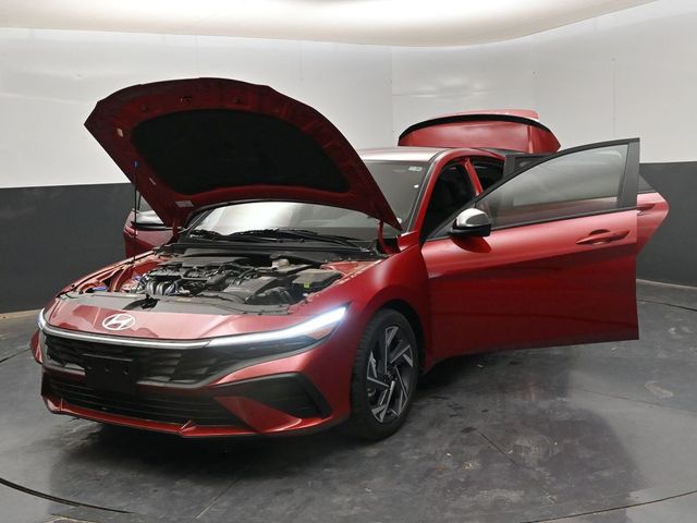 2025 Hyundai Elantra SEL - Photo 43