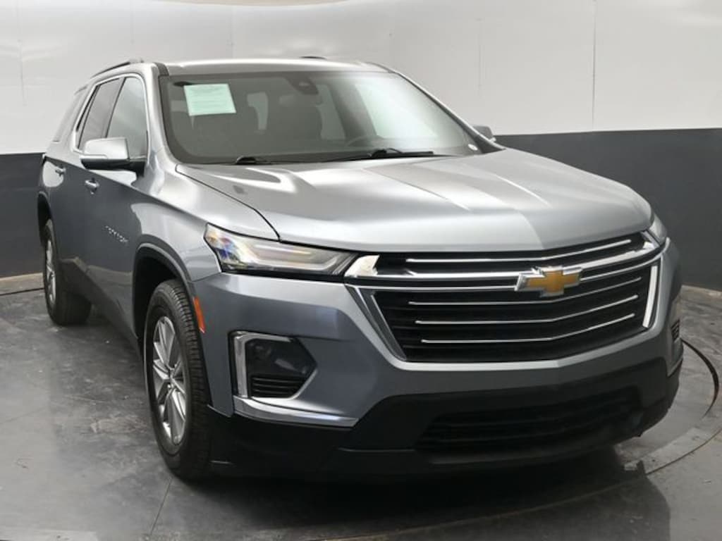 Used 2023 Chevrolet Traverse LT Cloth w/1LT SUV