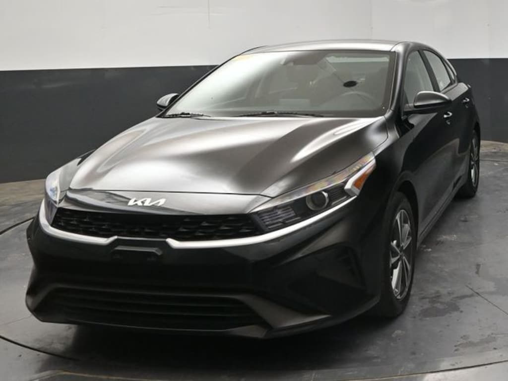 Used 2024 Kia Forte LXS Sedan