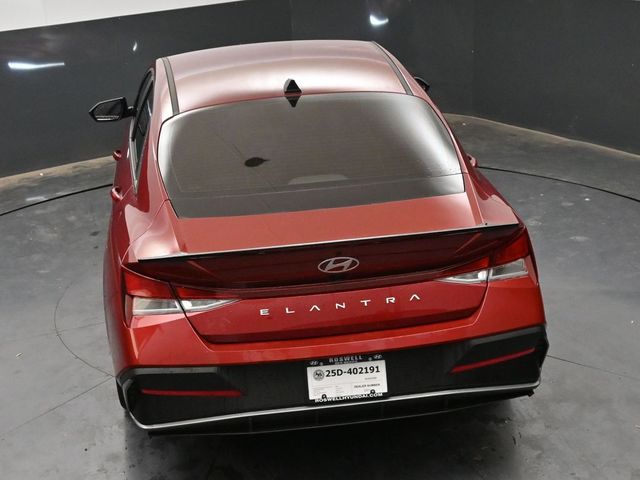 2025 Hyundai Elantra SEL - Photo 37