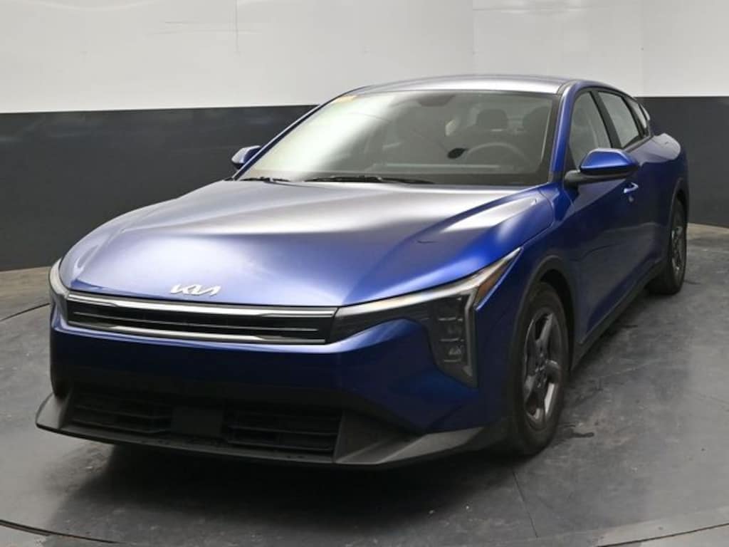 Used 2025 Kia K4 LXS Sedan