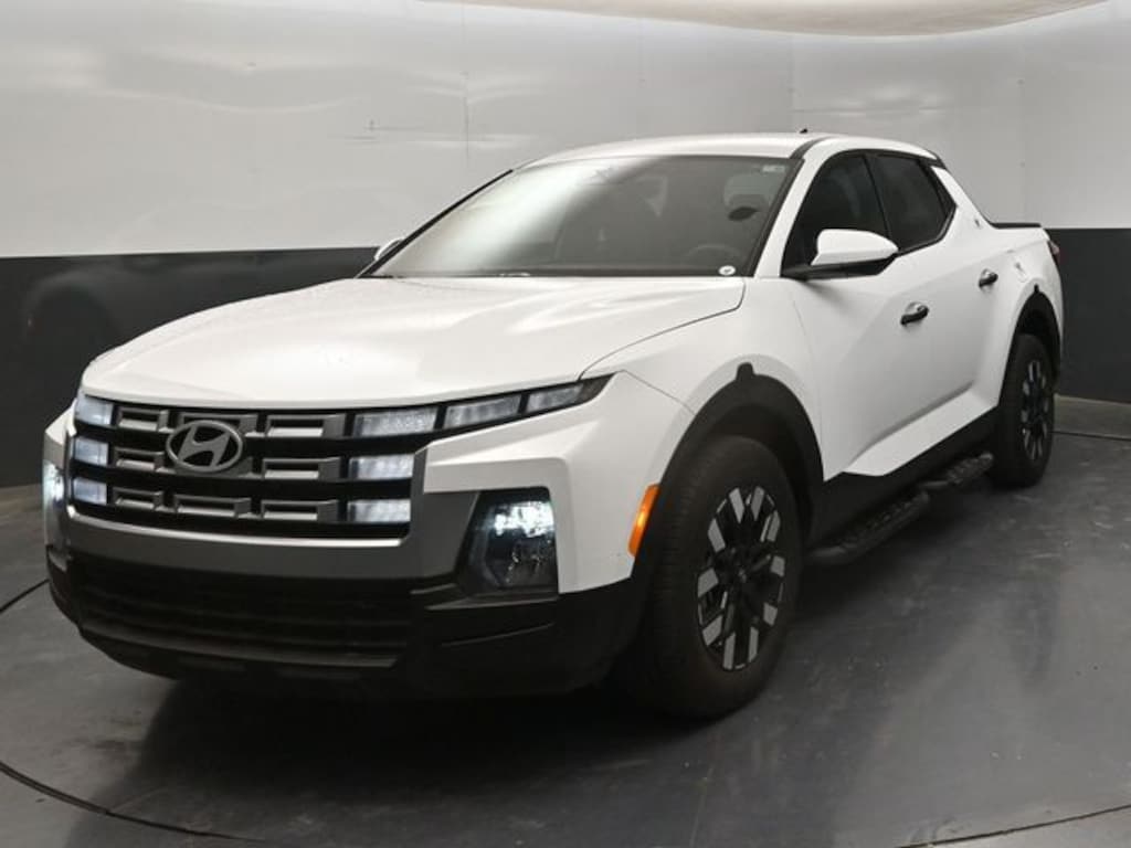 Used 2025 Hyundai Santa Cruz SE Truck Crew Cab