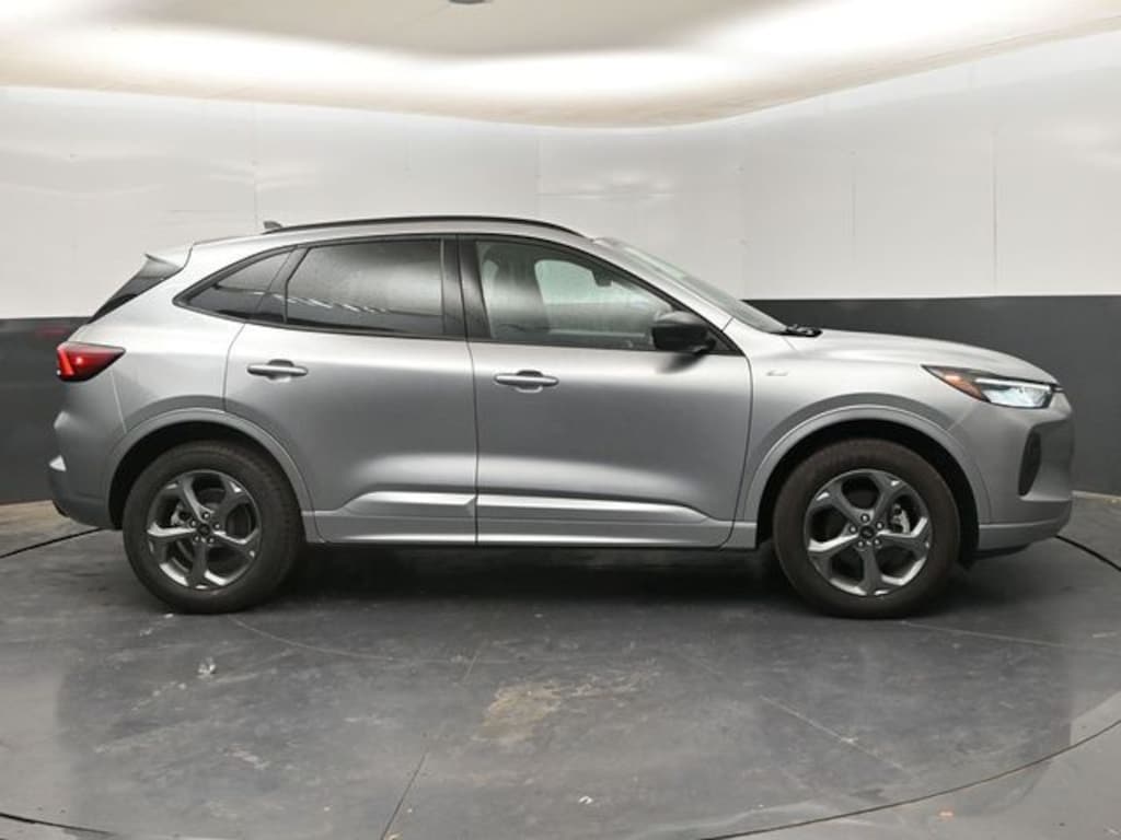 Used 2024 Ford Escape ST-Line SUV