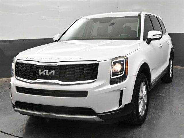 2022 Kia Telluride LX's photo