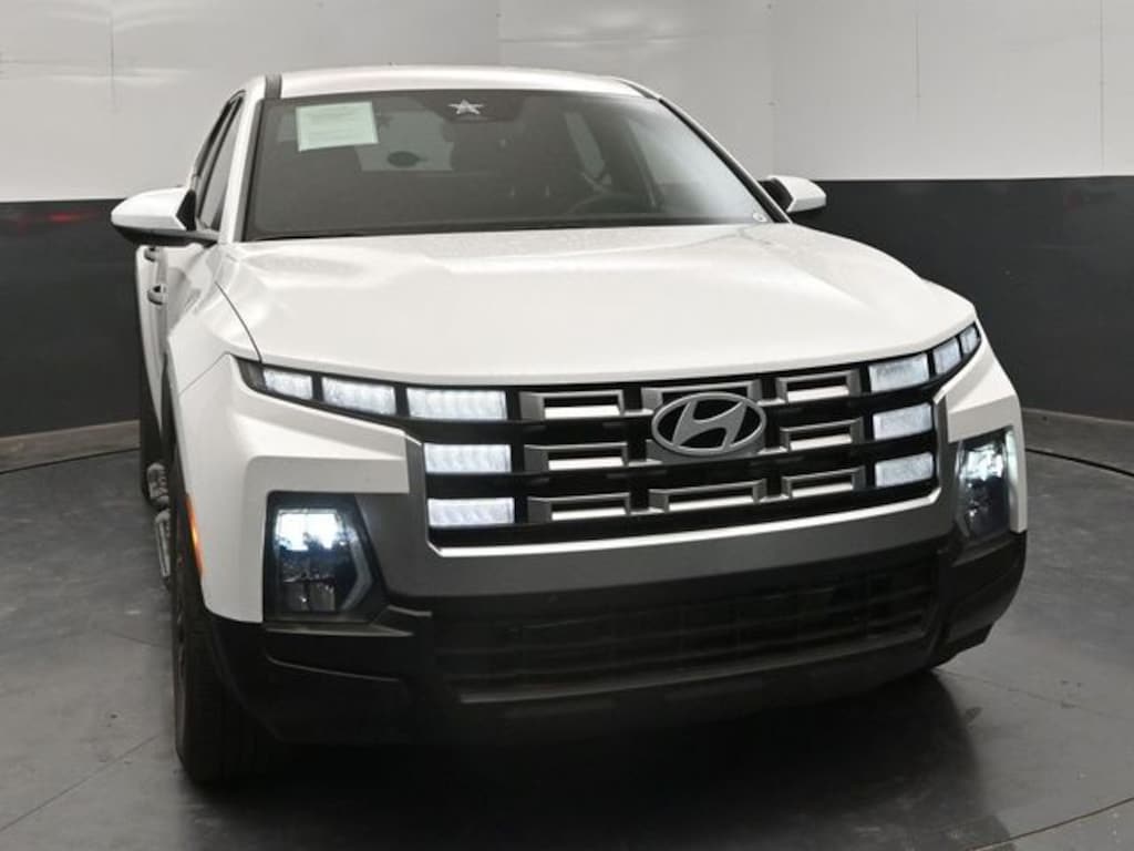 Used 2025 Hyundai Santa Cruz SE Truck Crew Cab