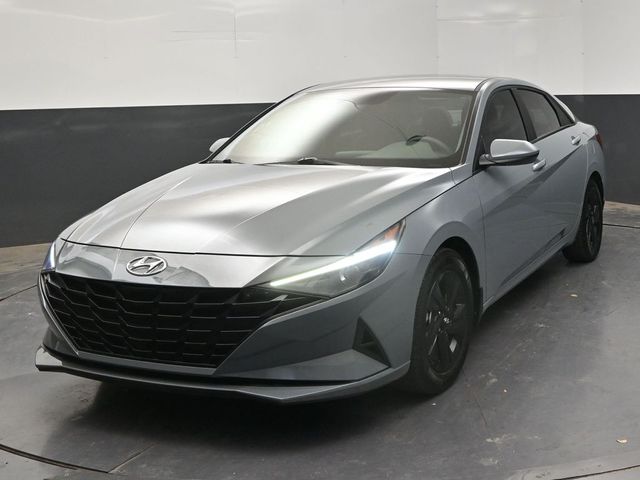 2023 Hyundai Elantra 1.6 HEV Blue's photo