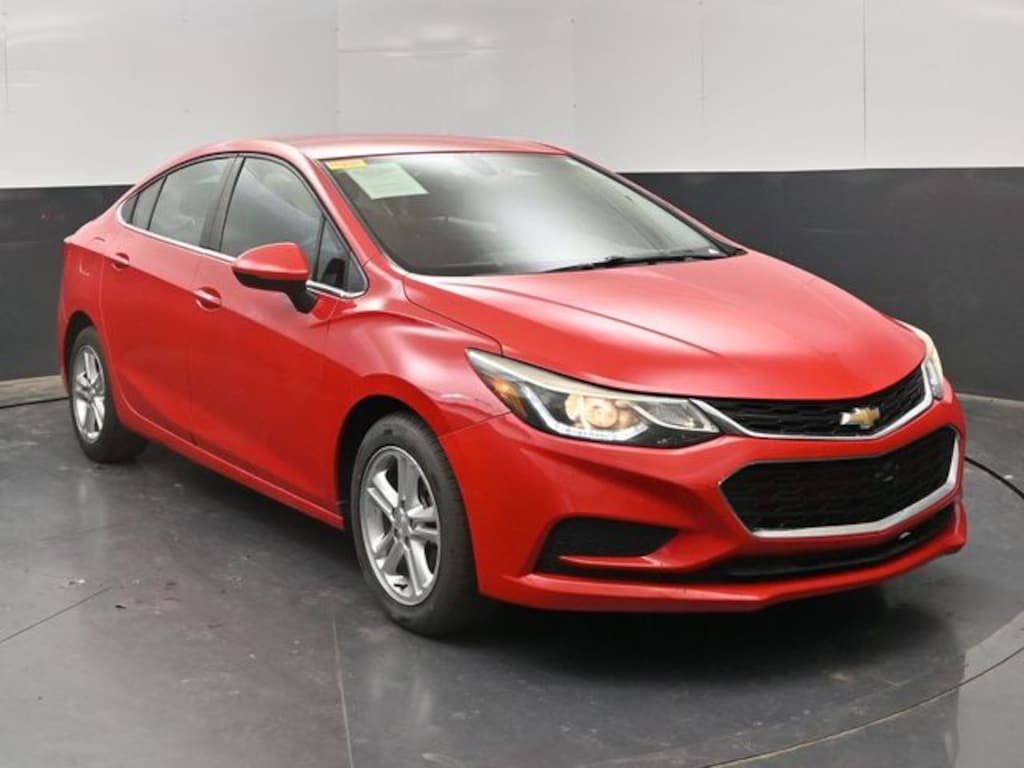 Used 2018 Chevrolet Cruze LT Auto Sedan