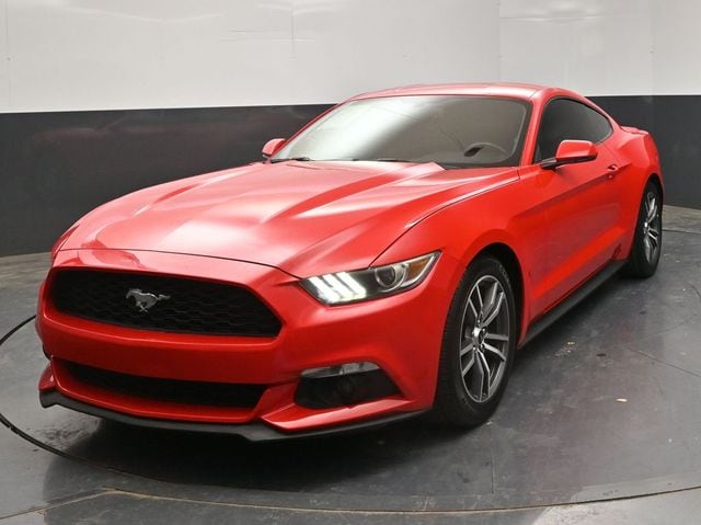 2015 Ford Mustang EcoBoost Coupe Premium's photo