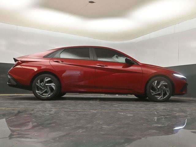 2025 Hyundai Elantra SEL - Photo 30