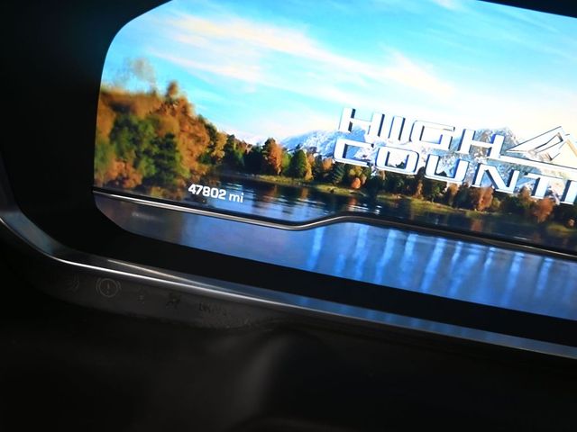 2022 Chevrolet Suburban High Country - Photo 11