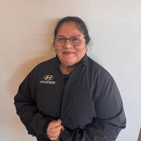 Staff member Maria Avalos from ID_244a39