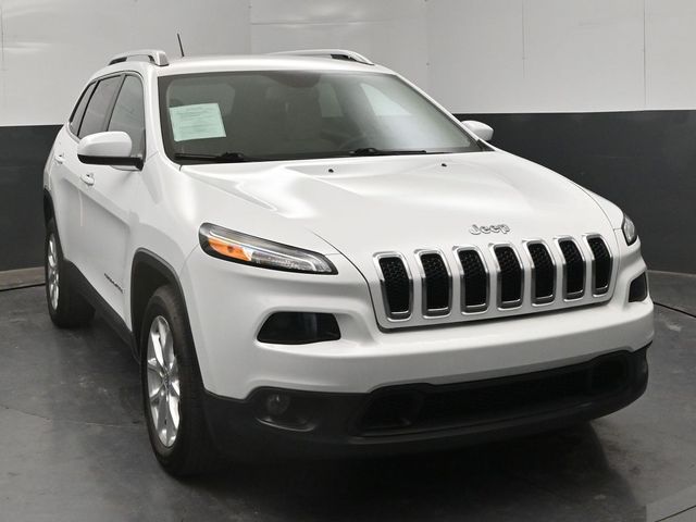 Used 2018 Jeep Cherokee Latitude with VIN 1C4PJLCB4JD535076 for sale in Roswell, NM