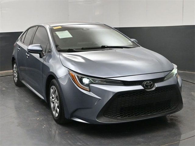 Used 2020 Toyota Corolla LE with VIN 5YFEPRAE1LP077129 for sale in Roswell, NM