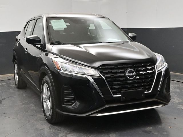 Used 2024 Nissan Kicks S with VIN 3N1CP5BV8RL540018 for sale in Roswell, NM