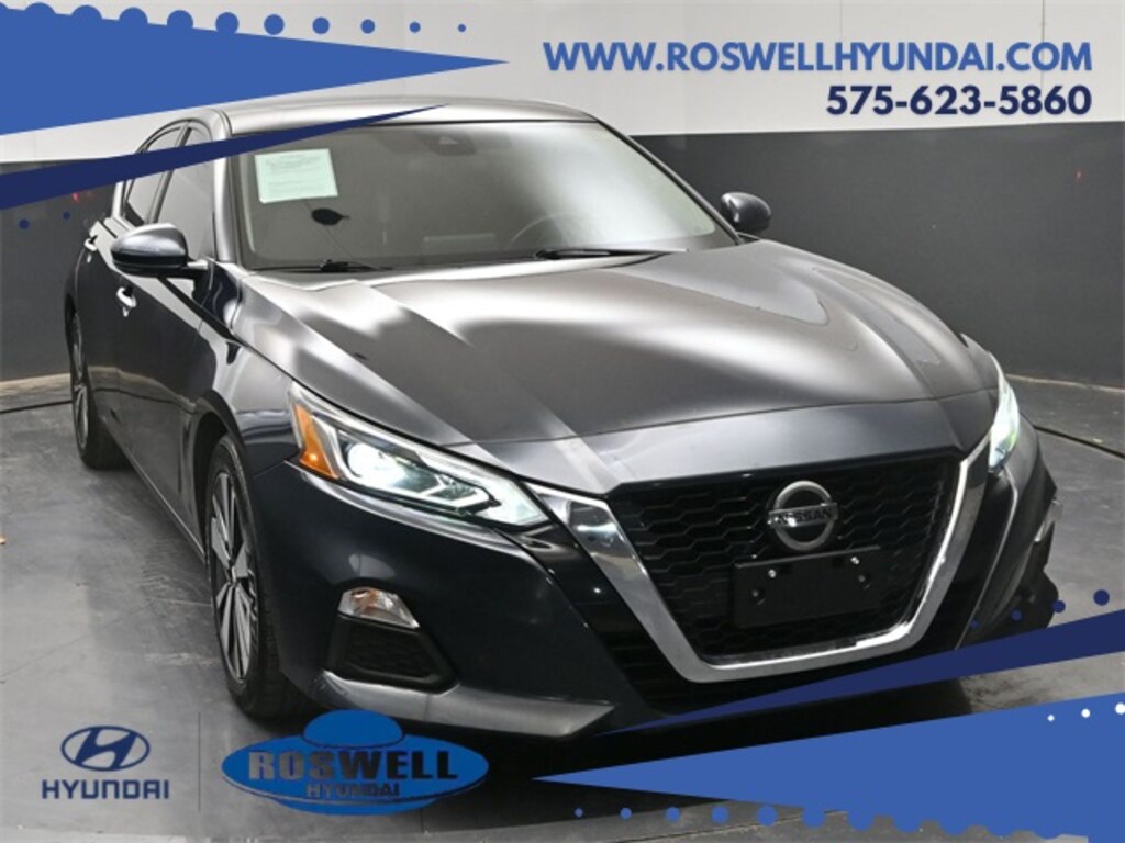 Used 2022 Nissan Altima 2.5 SV Sedan