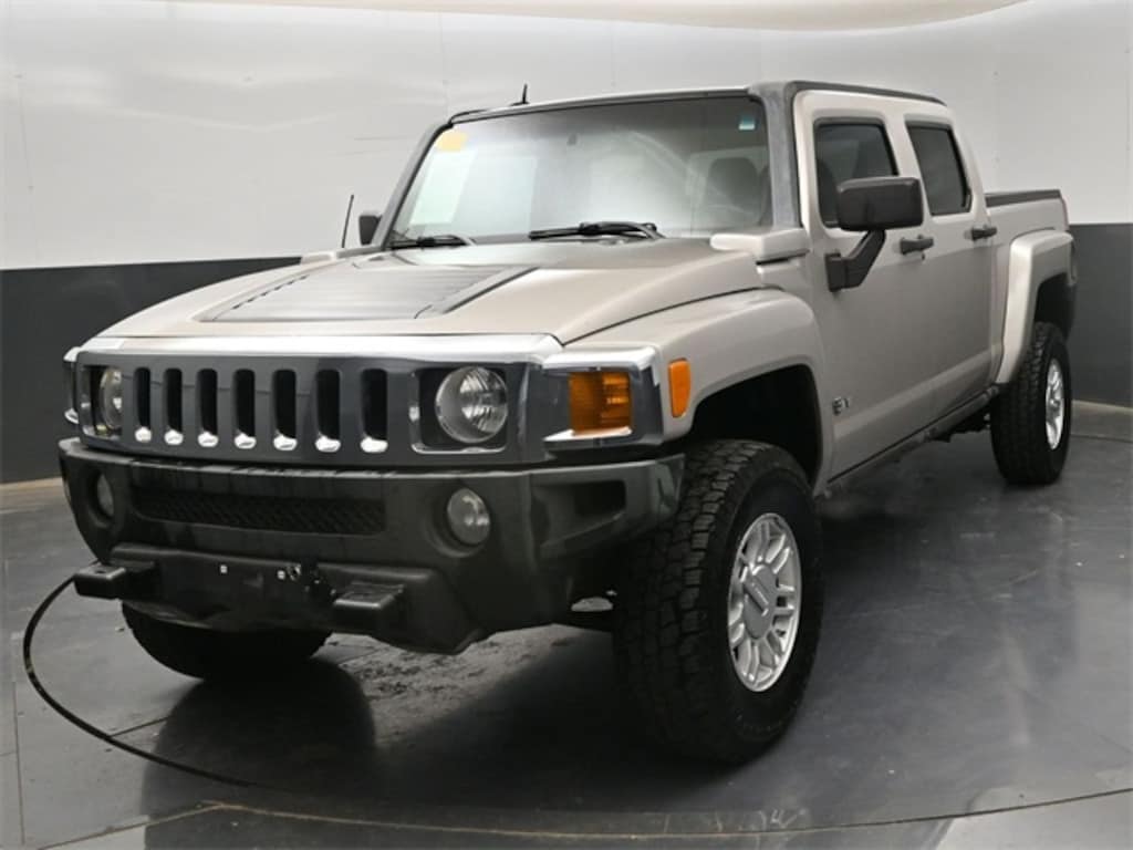 Used 2009 HUMMER H3T Base Truck Crew Cab
