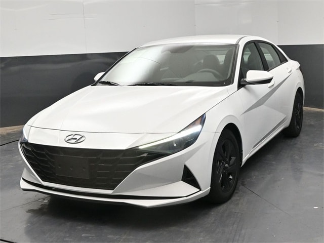 2023 Hyundai Elantra Sedan 