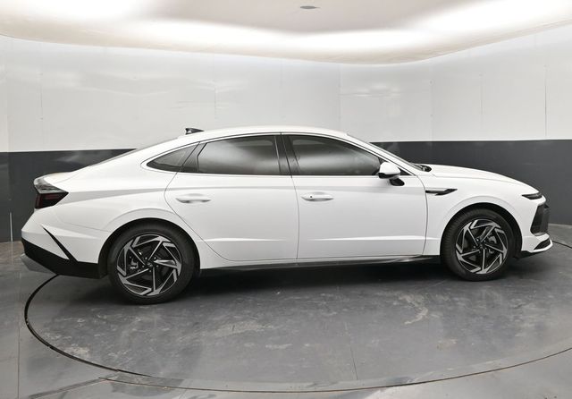 2026 Hyundai Sonata SEL - Photo 9